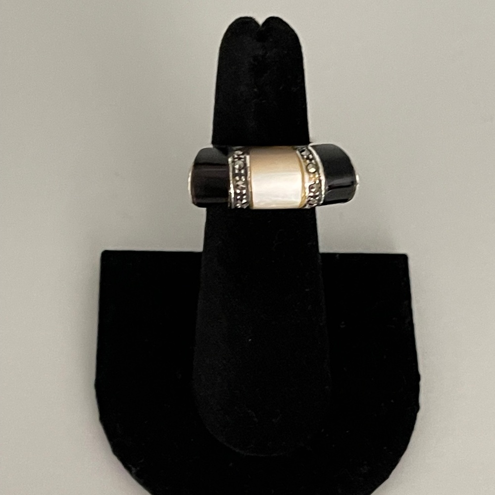 Beautiful Marcasite, Mother of Pearl and Onyx Ring